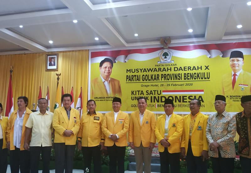 Foto bersama usai pembukaan Musda ke X DPD Partai Golkar Provinsi Bengkulu.