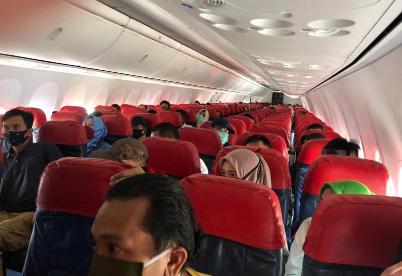 Viral Foto Penumpang Lion Air di Bandara Fatsoe Tak Jaga Jarak, Ini Penjelasan Maskapai