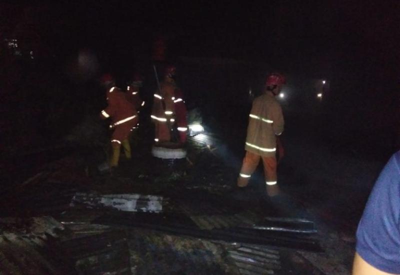 Masuk Musim Hujan, Rumah Warga Bumi Ayu Hangus Dilalap Api