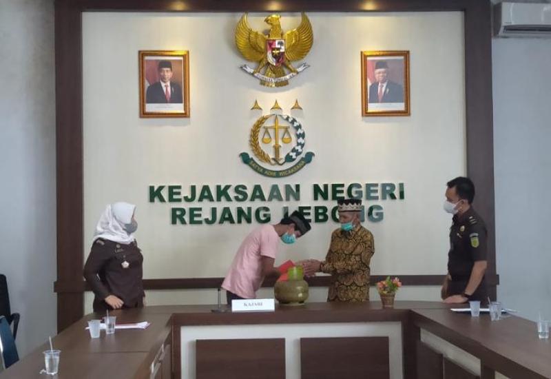 Dibebaskan