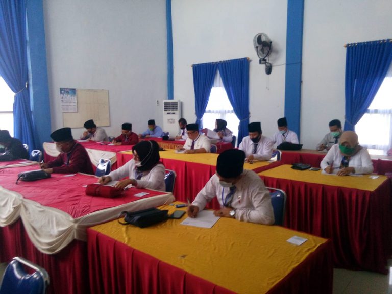 43 Peserta Lelang JPT Pratama Ikuti Seleksi Penulisan Makalah
