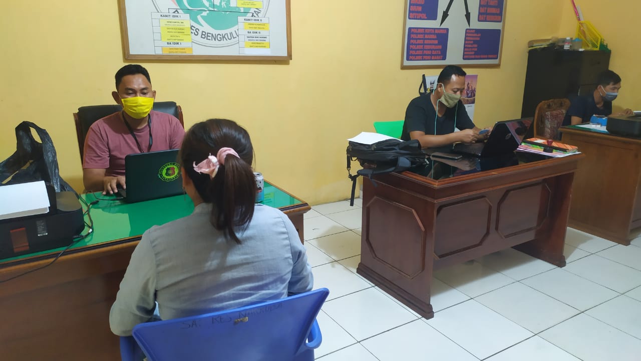 Jual Samcodin Tanpa Izin, IRT Warga Tanjung Kemuning Diamankan