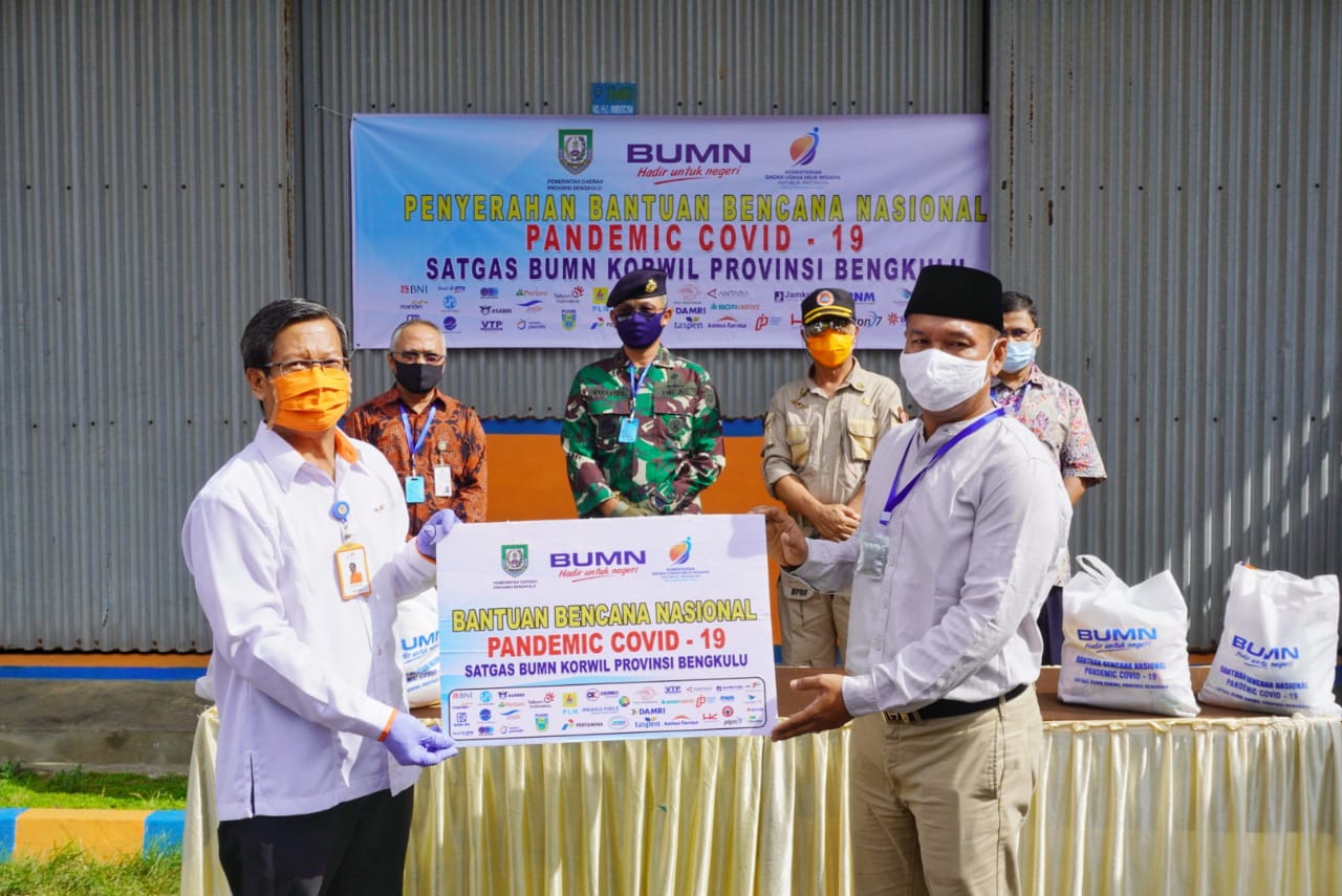 Wagub Lepas Penyaluran Bantuan Covid-19 Senilai Rp 224,91 Juta
