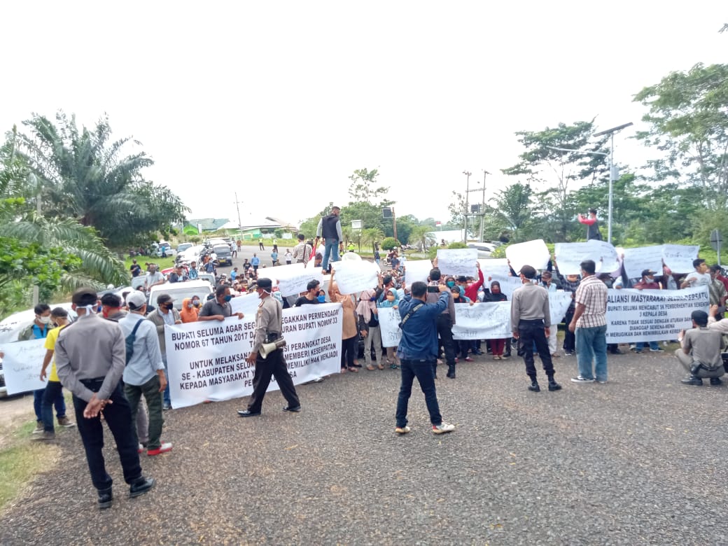 Bupati Dinilai Semena-Mena, Warga 3 Desa di Seluma Minta Kadesnya Kembali Diaktifkan