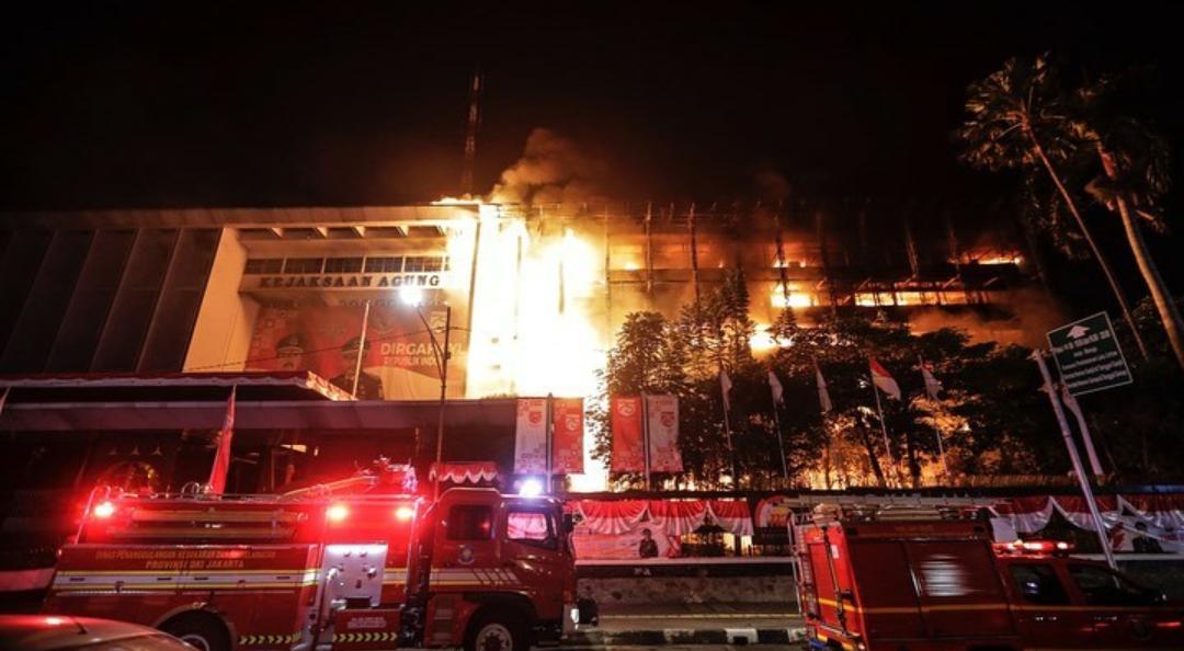 Gedung Kejaksaan Agung RI Hangus Terbakar/CNN Indonesia