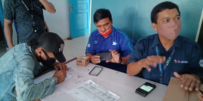Kartu Perdana dan Kuota Gratis, Permudah Nelayan Kota Cari Ikan