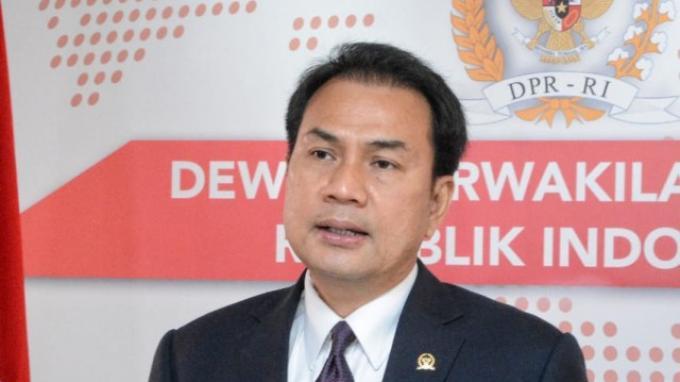  Wakil Ketua DPR RI M. Azis Syamsuddin/tribunnews.com