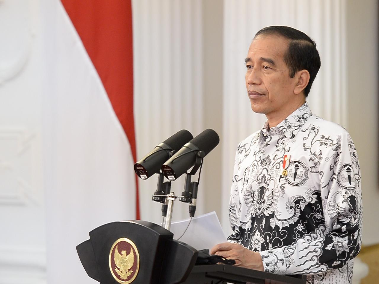 Peringati HGN Ke-75, Presiden Jokowi : Terimakasih Guru