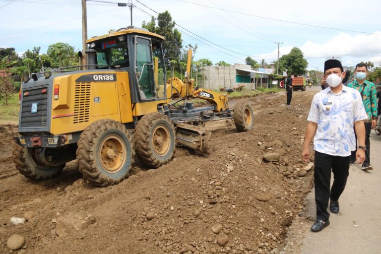 Tinjau Langsung Pembangunan, Bukti Pemkot Komitmen Wujudkan 1000 Jalan Mulus
