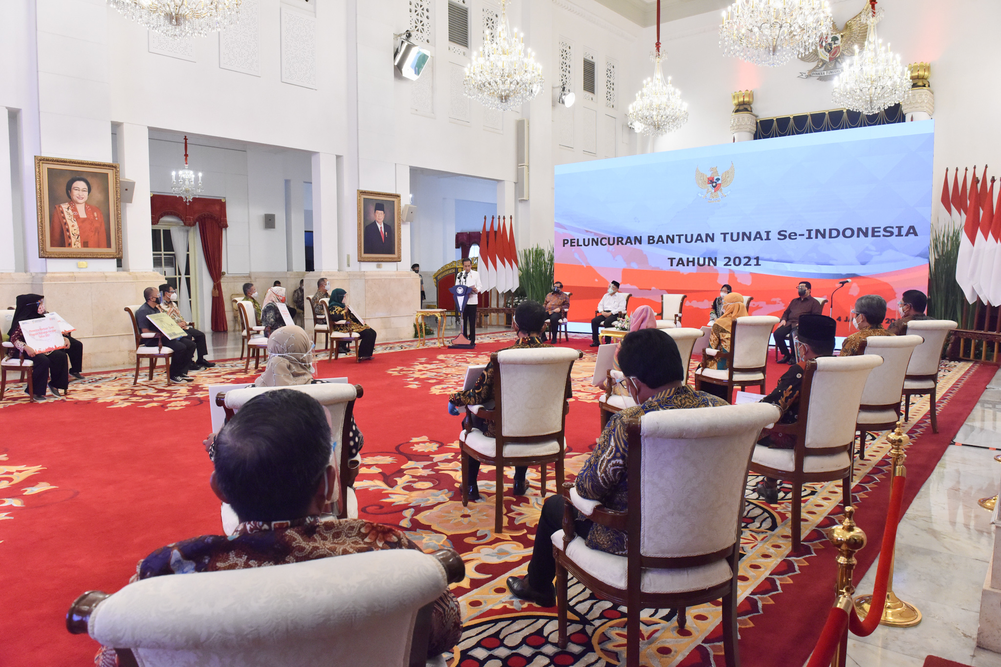 Tiga Program Bantuan Tunai Se-Indonesia Tahun 2021 Diluncurkan
