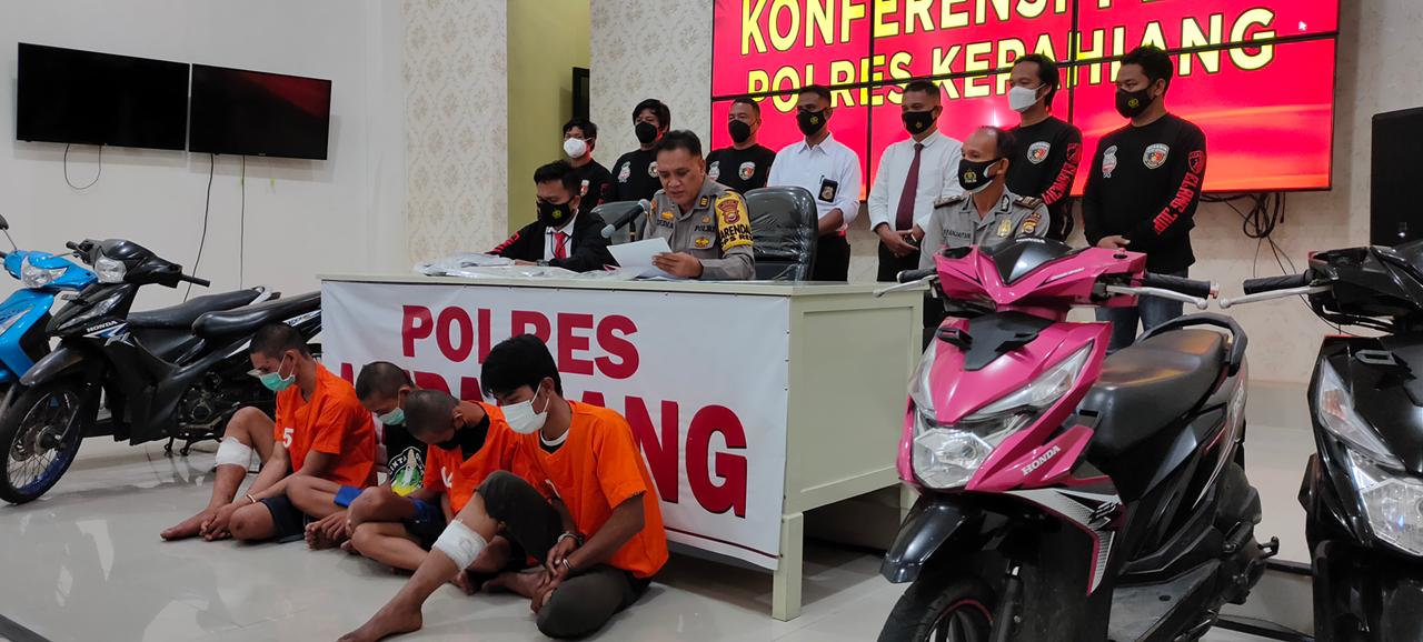 Konpers