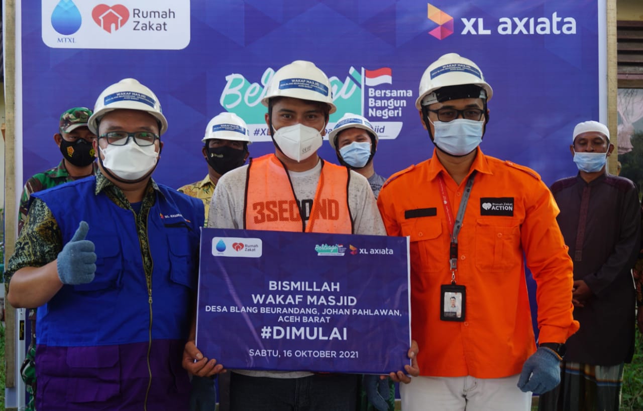 Manajemen ingin menciptakan culture karyawan untuk peduli terhadap lingkungan sekitar. Selain donasi dana, keterlibatan karyawan dalam program CSR ini juga berupa secara sukarela mengerahkan tenaga dan waktu dalam aksi sosial, serta mengajarkan ilmu pengetahuan dan keahlian yang mereka miliki kepada komunitas-komunitas masyarakat yang membutuhkan.