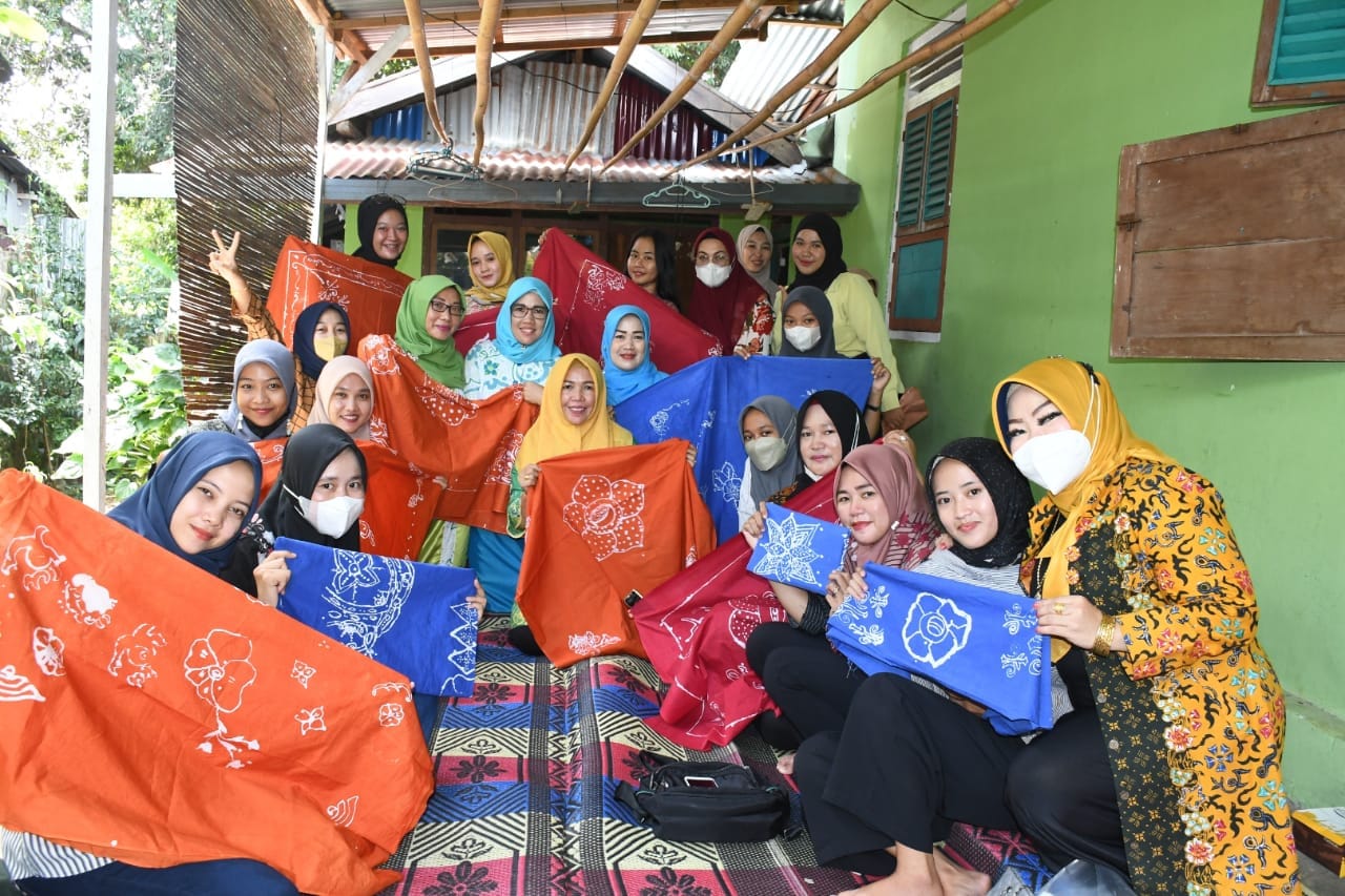 milenial membatik