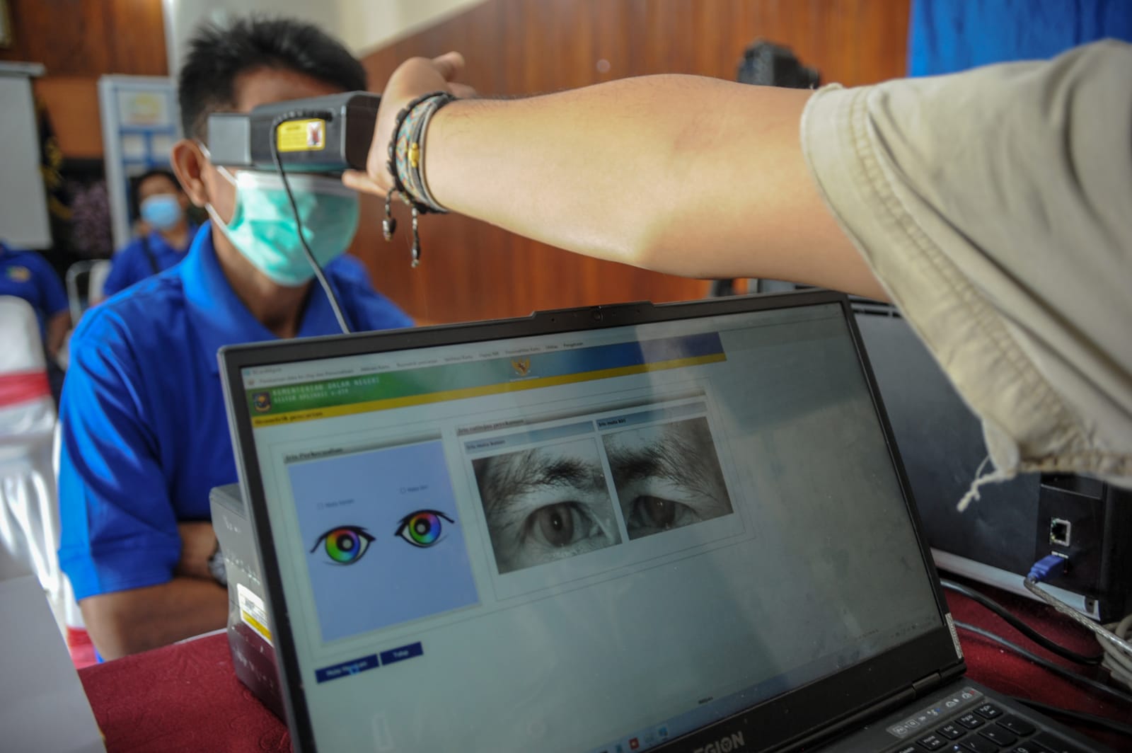 Rawan Kejahatan, Kemendagri Ingatkan Swafoto KTP-el Terkait NFT