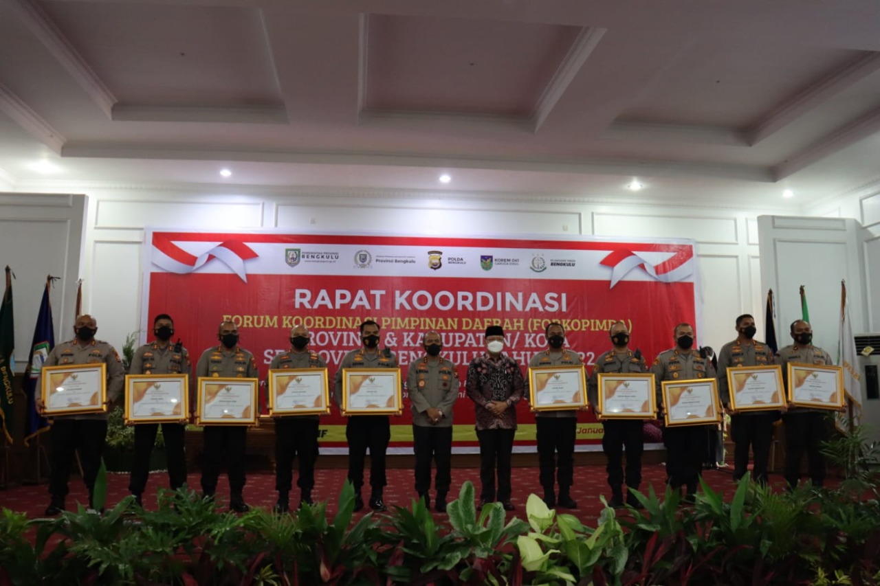 Hadiri Rapat Forkopimda, Kapolda Bengkulu Sampaikan 8 Penekanan