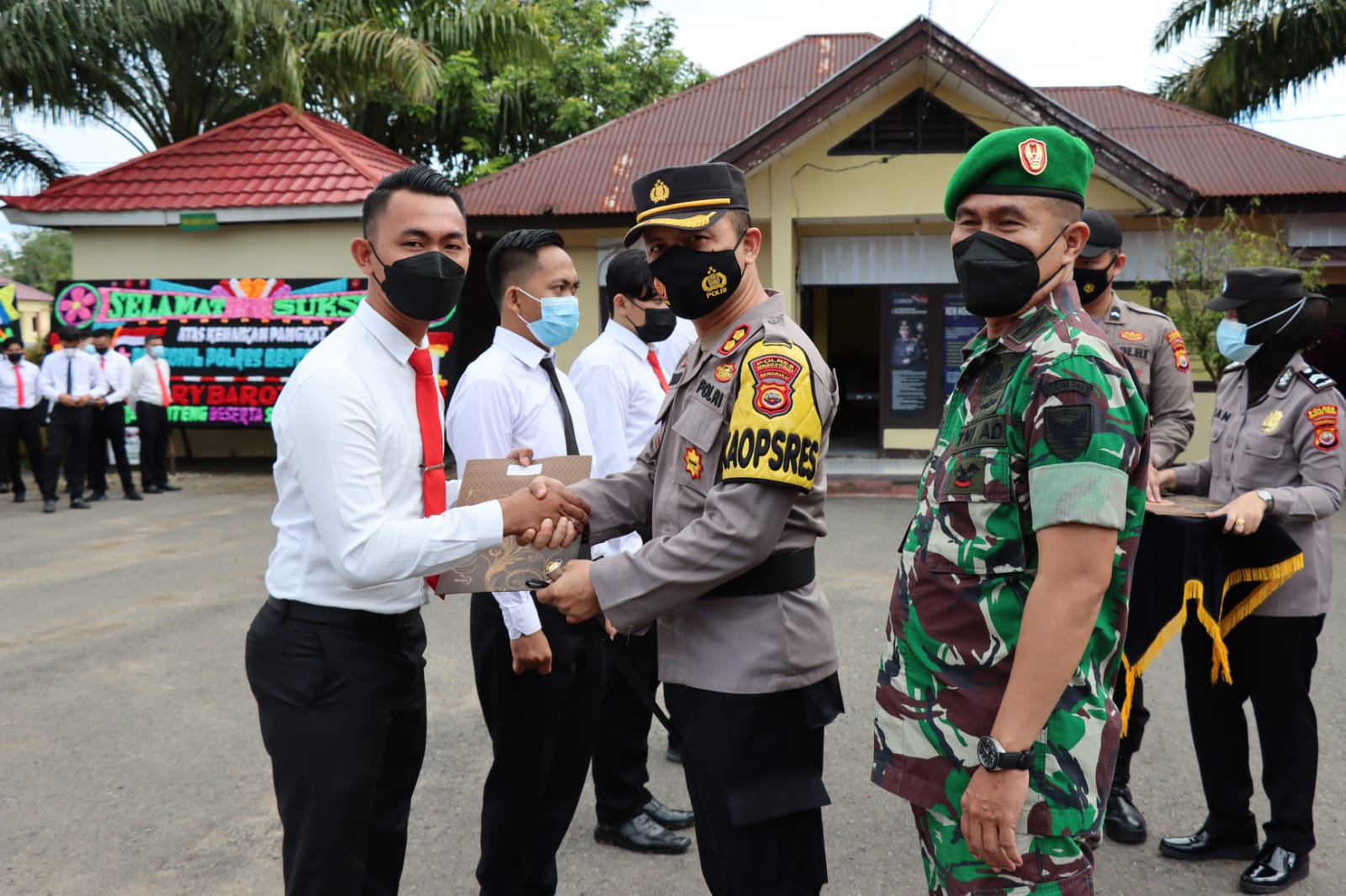 pemberian penghargaan