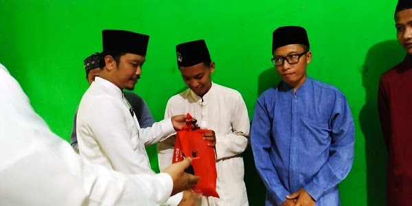 Santuni