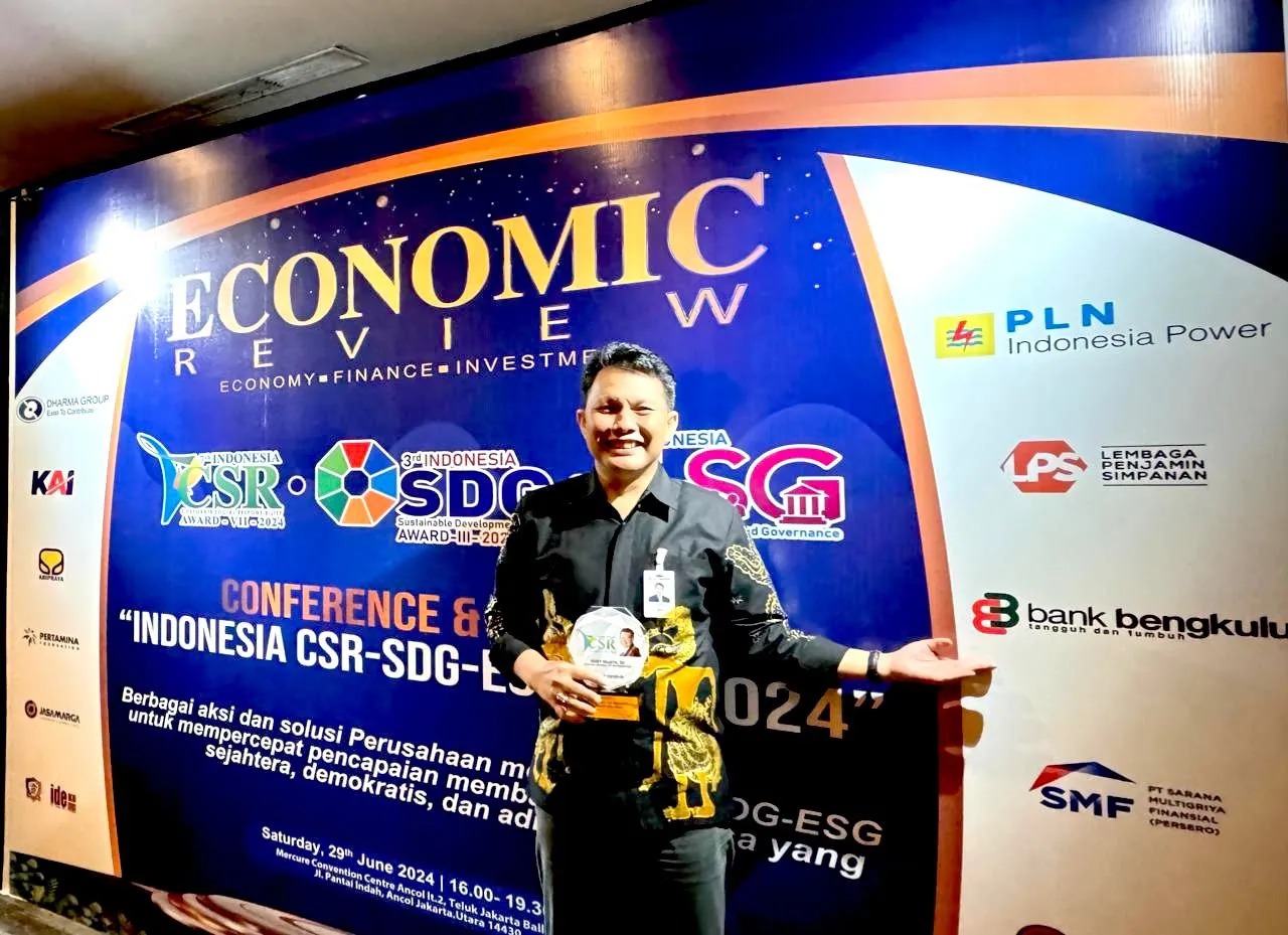 Foto: Penghargaan yang diraih oleh Bank Bengkulu, The Best Corsec For Indonesia CSR Award-VII-2024 dan The Best Indonesia CSR Award-VII-2024 (Ft/Ist).