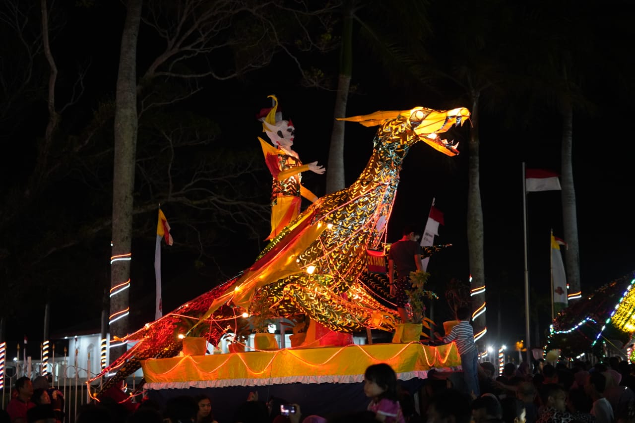 Salah satu pertunjukan Telong-Telong di Festival Tabut Bengkulu tahun 2019