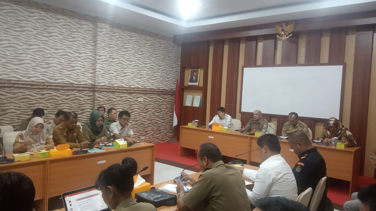 Saat pertemuan pembahasan kematian penyu.