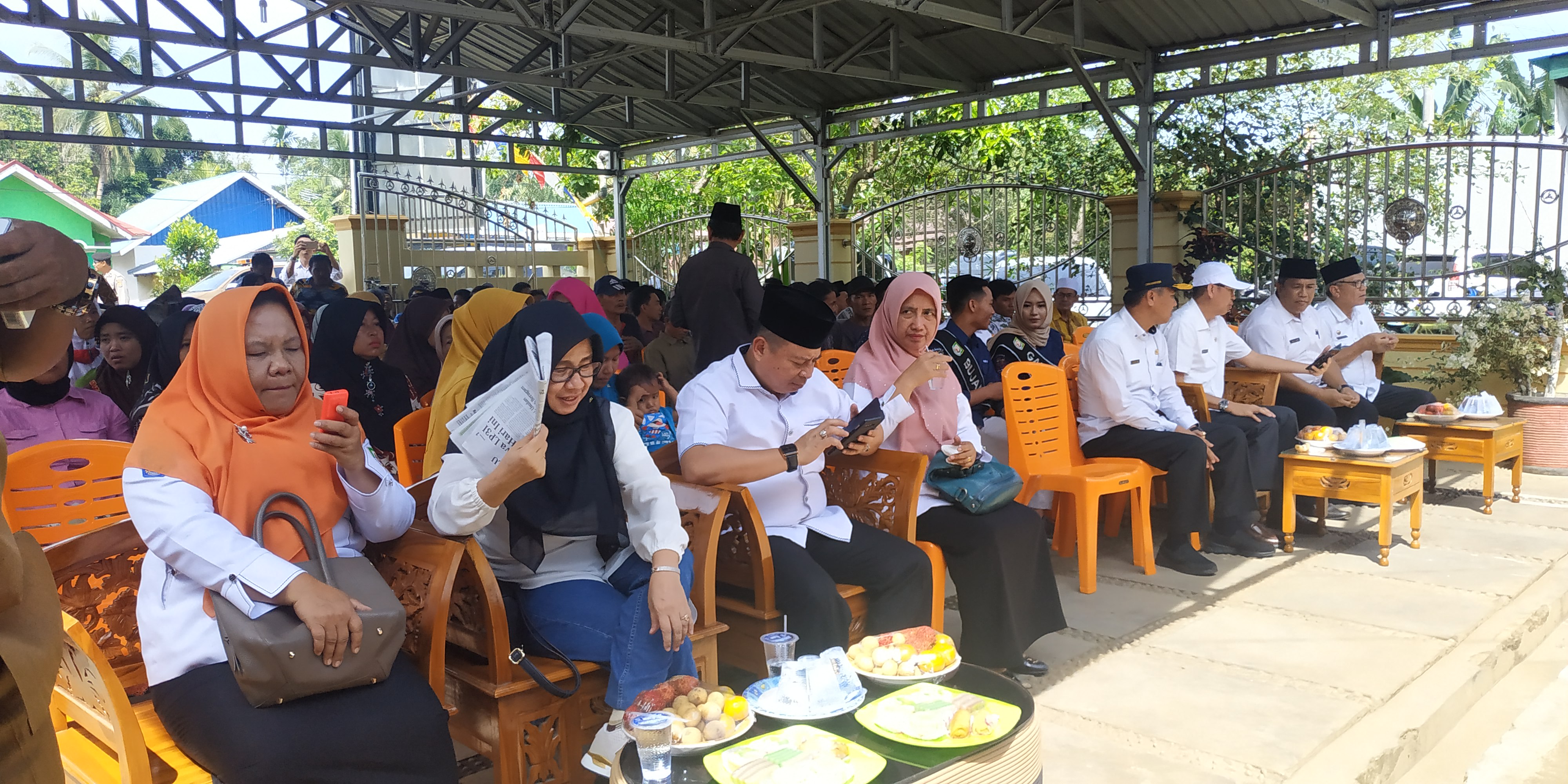 Silaturahmi bersama masyarakat Dermayu.