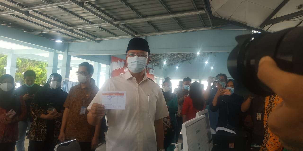 Penyuntikan Perdana Vaksin Covid-19 Sinovac di Bengkulu