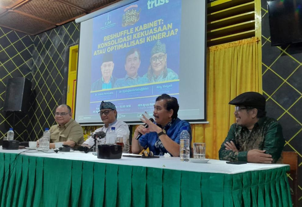 Diskusi buka fakta, di Jakarta.