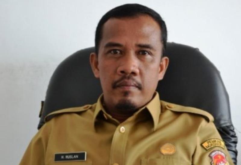Kepala Dikbud Mukomuko, Ruslan / bengkuluekspress.com