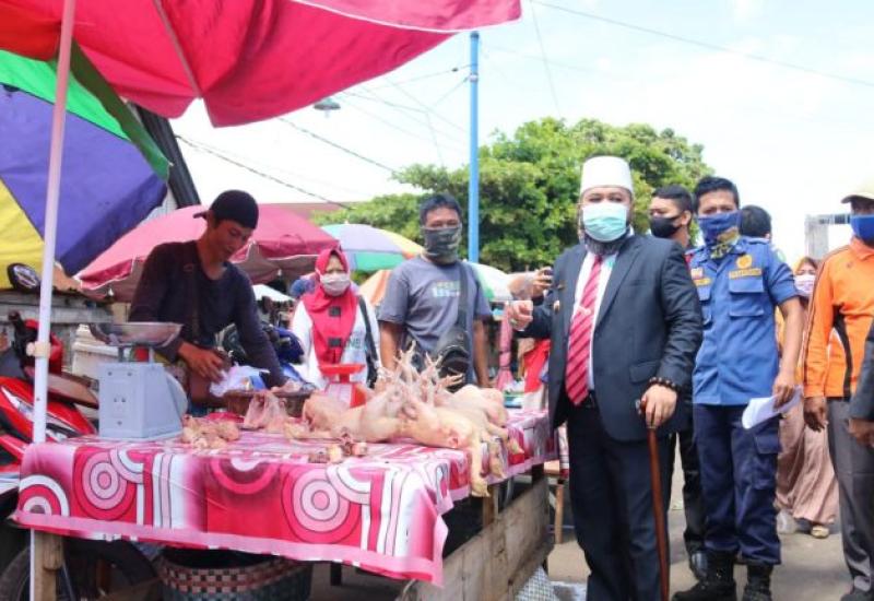  Masih Ada Pedagang Pasar "Ngeyel" Tidak Pakai Masker