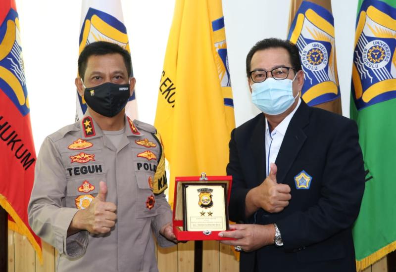 Tingkatkan Sinergitas, Kapolda Kunjungi 3 Universitas Besar di Bengkulu