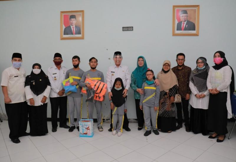 Ukir Prestasi, Penyandang Disabilitas Diberi Sarana Olahraga Oleh Bupati