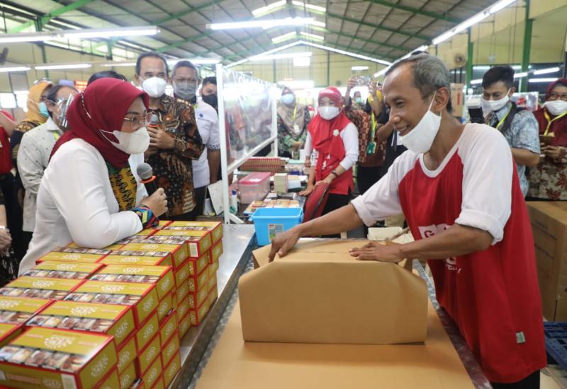 Buruh Perempuan di Pabrik Rokok Goyang Diminta Terapkan GPS