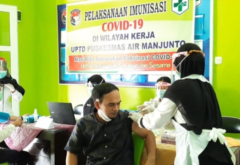Vaksinasi Covid-19 Untuk Nakes di Mukomuko Mulai Dilaksanakan