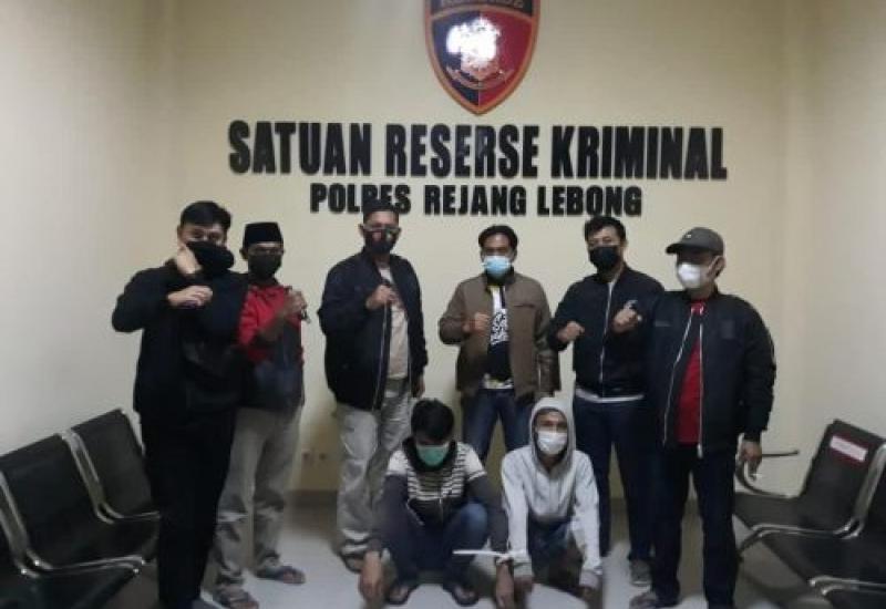 Ditangkap
