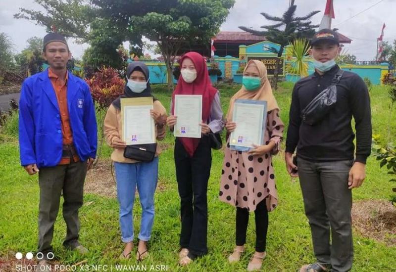ijazah diterima para siswa