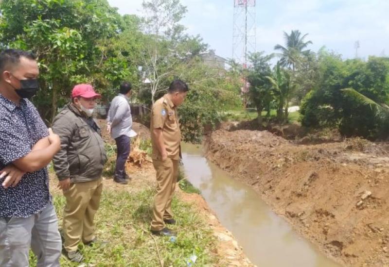 tanggul pencegah banjir