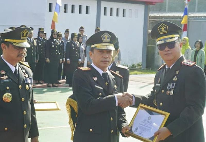 KAKANWIL KEMENKUMHAM BENGKULU PIMPIN UPACARA HARI BHAKTI PEMASYARAKATAN KE-60 DI LAPAS BENTIRING