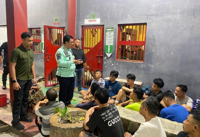 Tim Satops Patnal Kanwil Kemenkumham Bengkulu Lakukan Sidak Blok dan Kamar Hunian