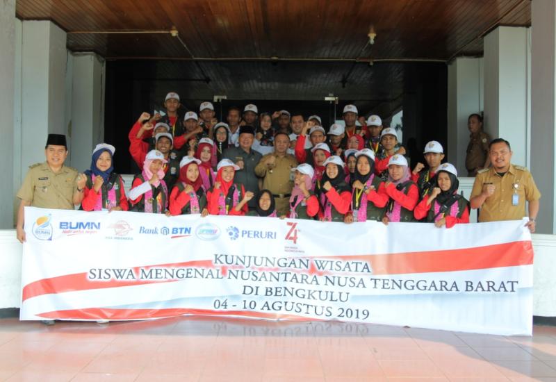 Siswa ntb ke bengkulu