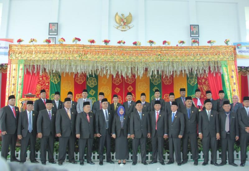 Dewan muko muko