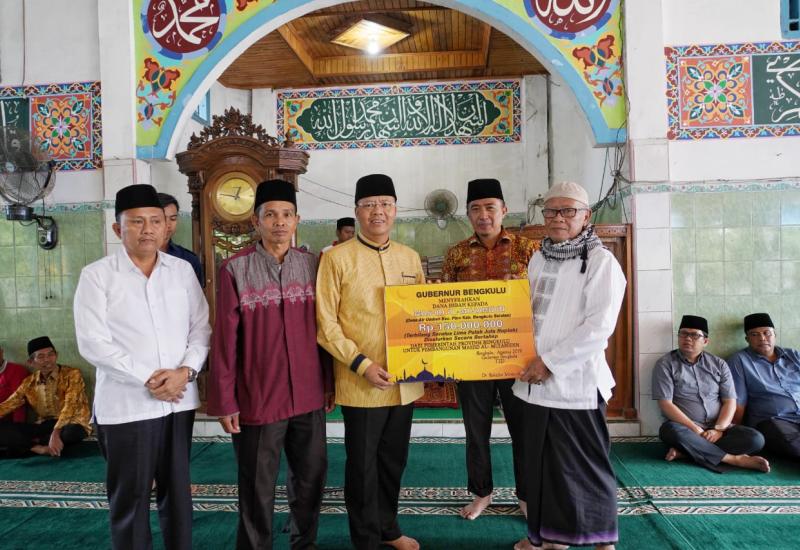 bantuan masjid