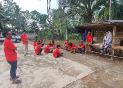 Anggota DPD RI daerah pemilihan Bengkulu, Apt. Destita Khairilisani, S.Farm., M.S.M melaksanakan kegiatan Kunjungan Daerah Pemilihan (Kundapil) dengan menyerap langsung aspirasi masyarakat petani padi di Kelurahan Padang Nangka, Kecamatan Singaran Pati, Kota Bengkulu, Jumat (15/5/2026). 